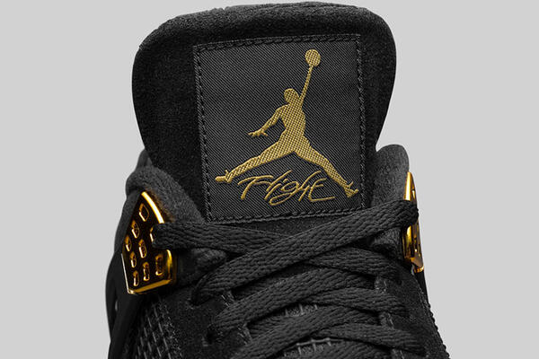 Air Jordan 4 Retro Royalty