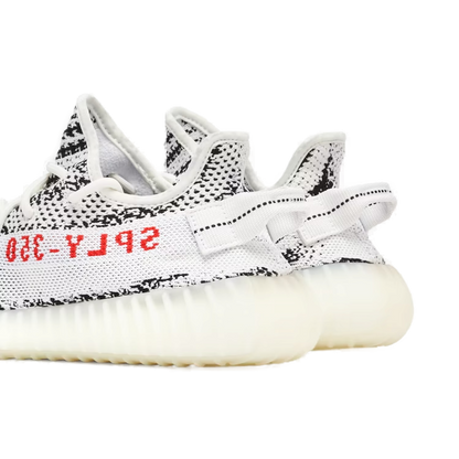 Yeezy Boost 350 v2 Zebra