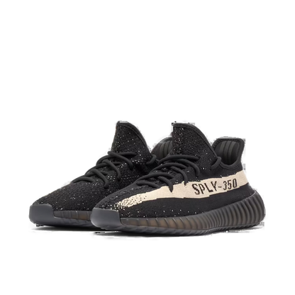 Yeezy Boost 350 v2 Oreo