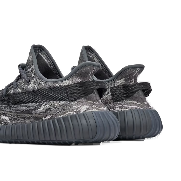 Yeezy Boost 350 v2 Dark Salt